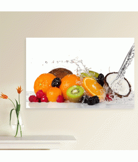 Tablou canvas Fresh fruits in water